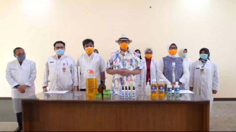 Instruksikan OPD Buat Hand Sanitizer, Gubernur: Upaya Lindungi Masyarakat Cegah Paparan Covid-19