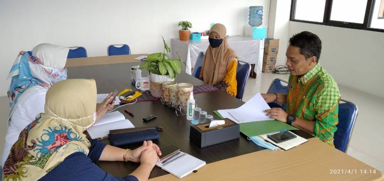 Menerima Komisi IX DPR RI