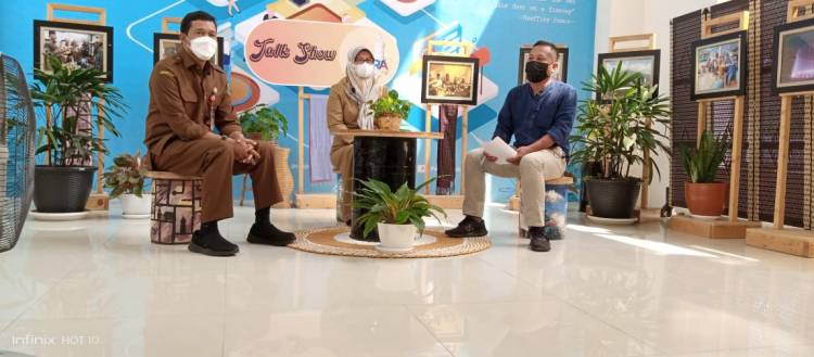 Kadis Kominfo Dalam Agenda Talk Show