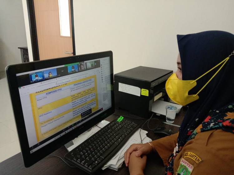 Diskominfo Ikuti Bimtek Kebijakan Pengelolaan Informasi