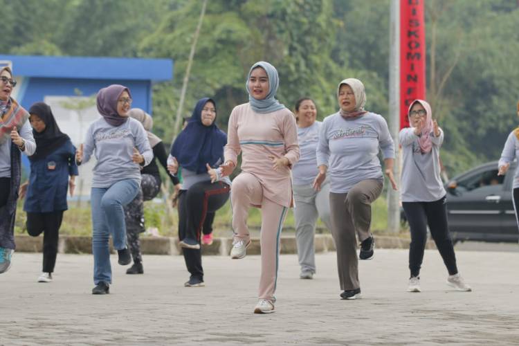 Senam Sehat Diskominfo 