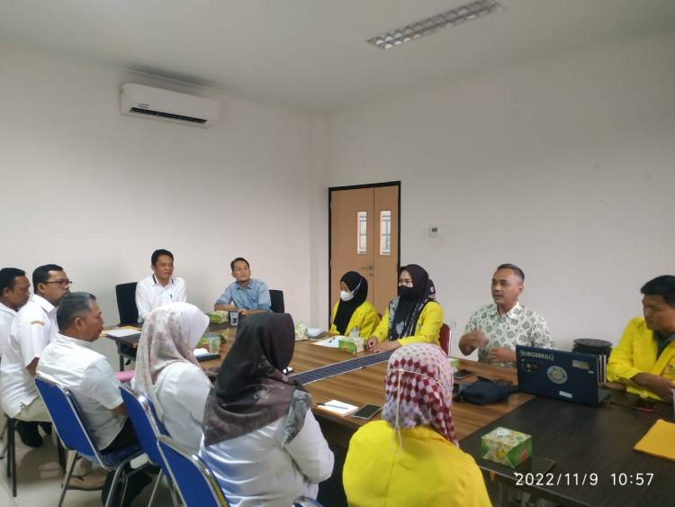 Plt. Kadis Kominfo Menerima Audiensi