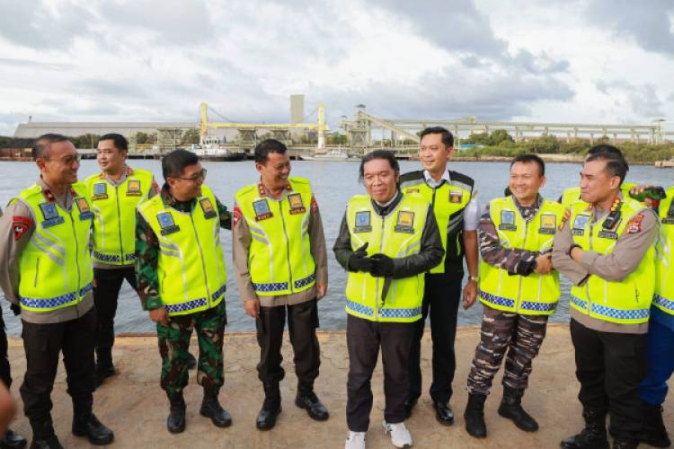 Al Muktabar Bersama Forkopimda Lakukan Patroli Jalur Mudik Menggunakan Sepeda Motor
