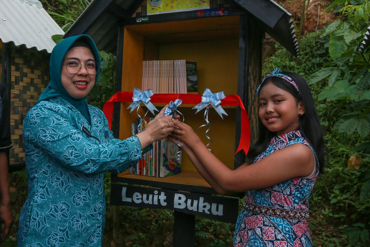 Bunda Literasi Provinsi Banten Tinawati Andra Soni : Gerakan Literasi Harus Terus Digaungkan