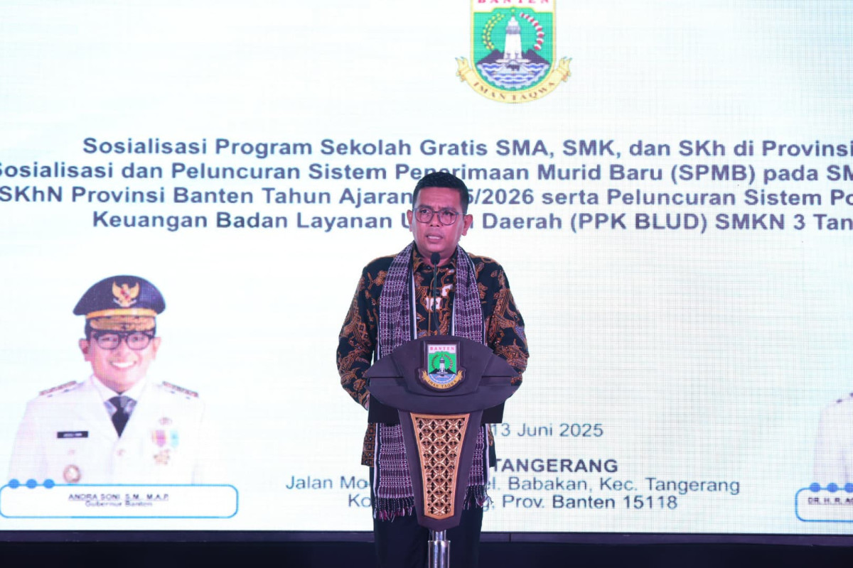 Gubernur Banten Andra Soni Luncurkan Program Sekolah Swasta Gratis, Peluncuran Sosialisasi SPMB dan Penerapan BLUD di SMKN 3 Tangerang